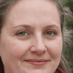 Αθηνά Κωνσταντίνου